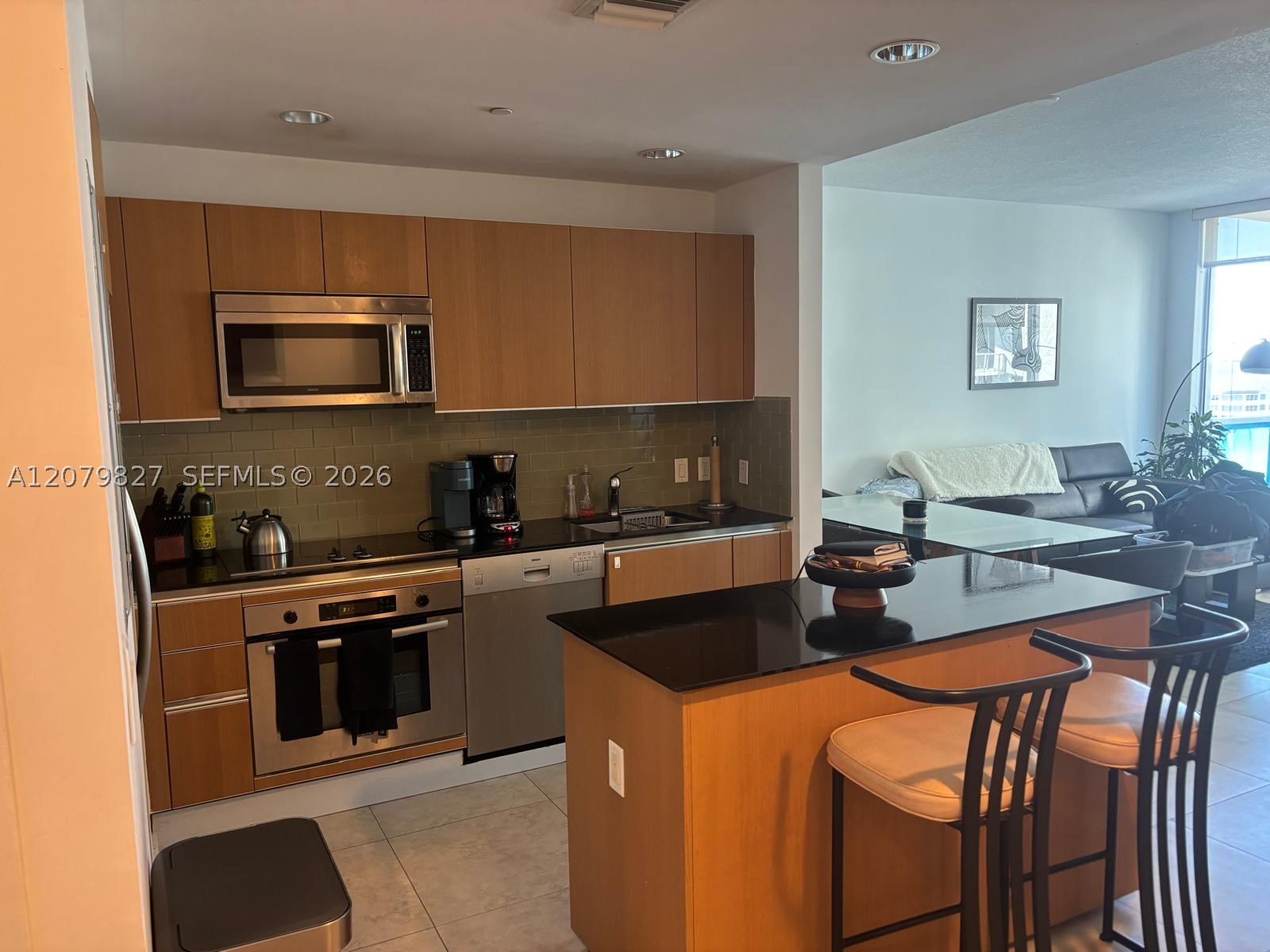 1050 Brickell Ave 2008 Property Photo 4