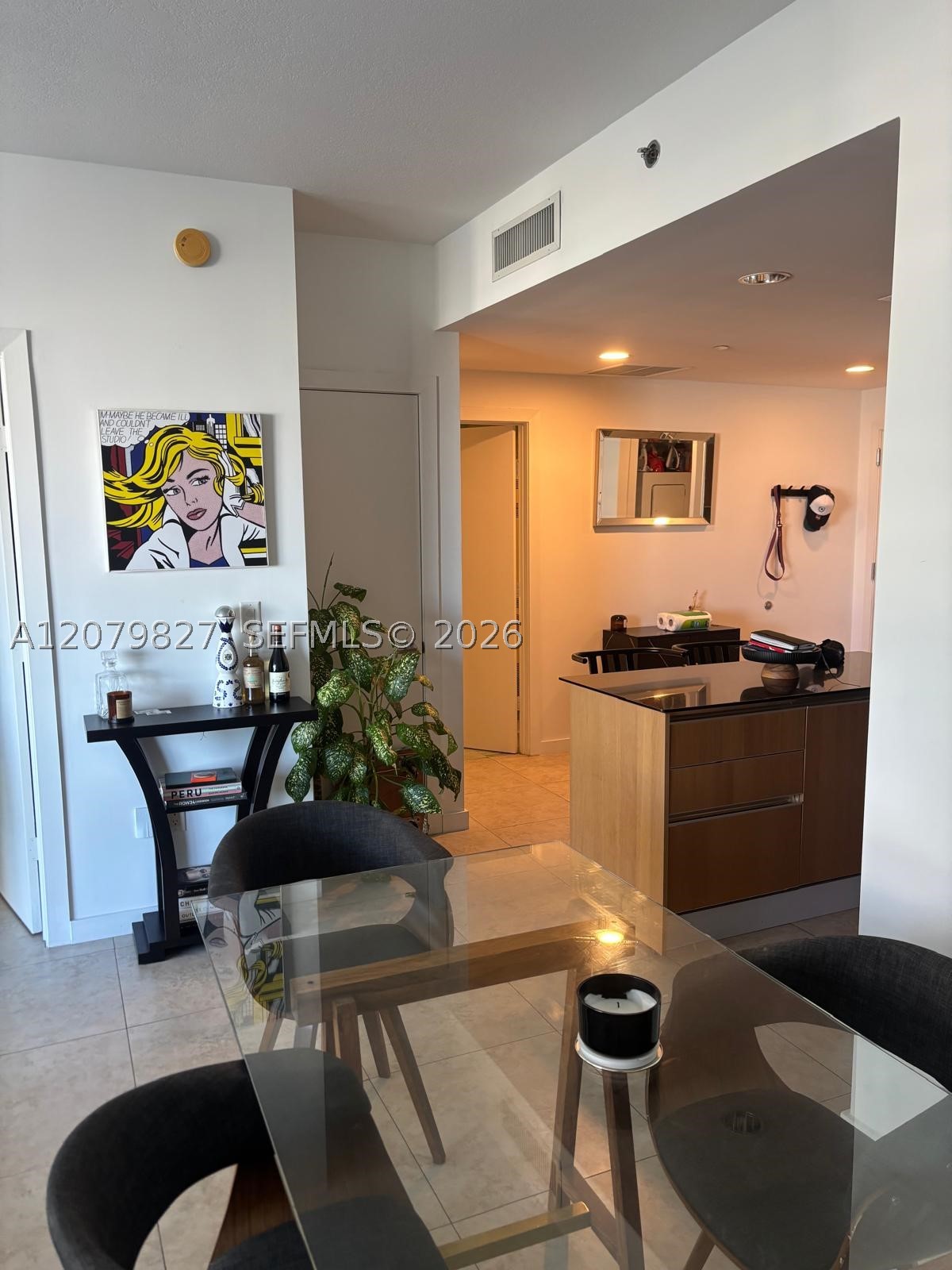 1050 Brickell Ave 2008 Property Photo 5