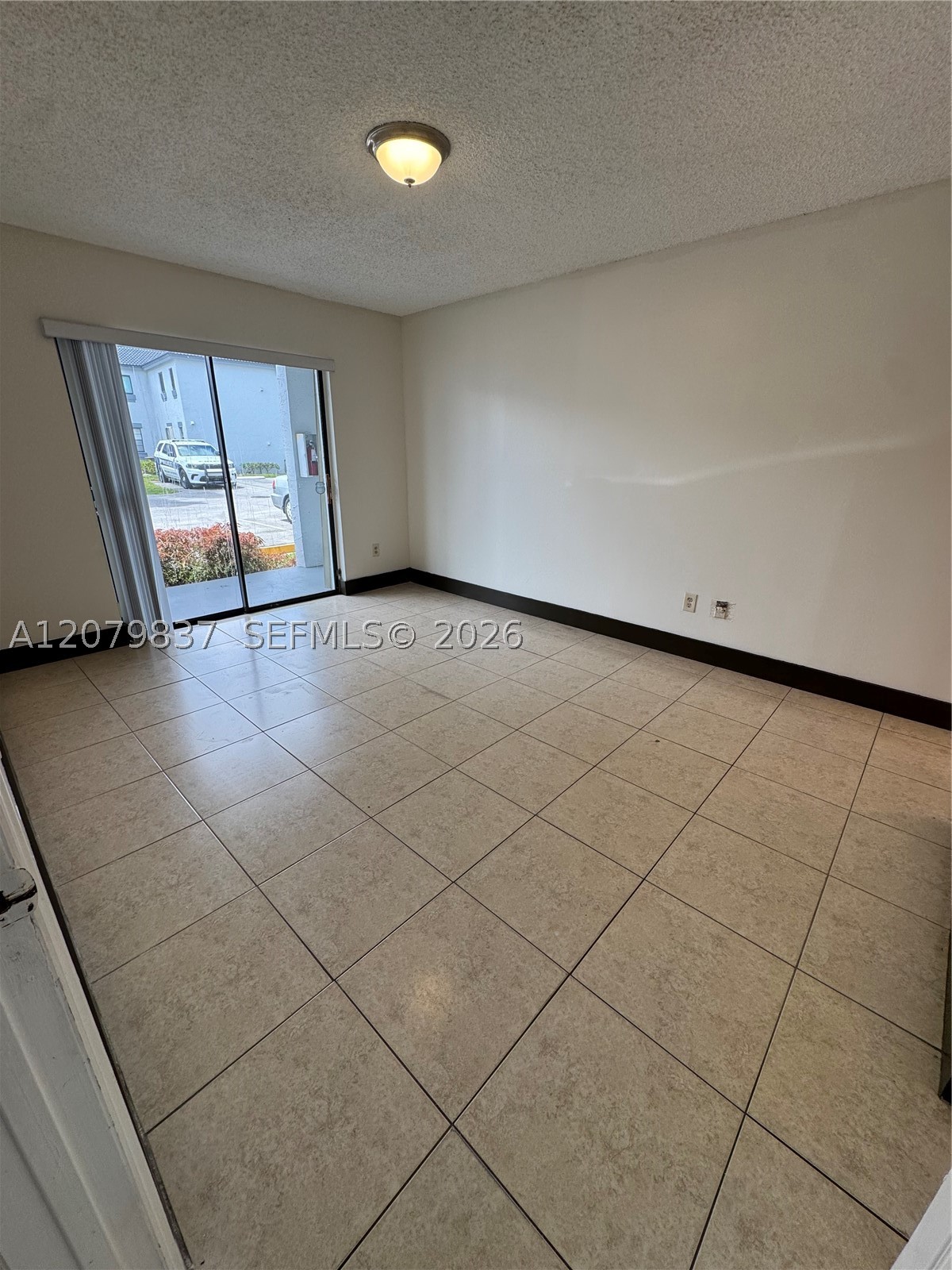 18224 Mediterranean Blvd 2-17 Property Photo 9