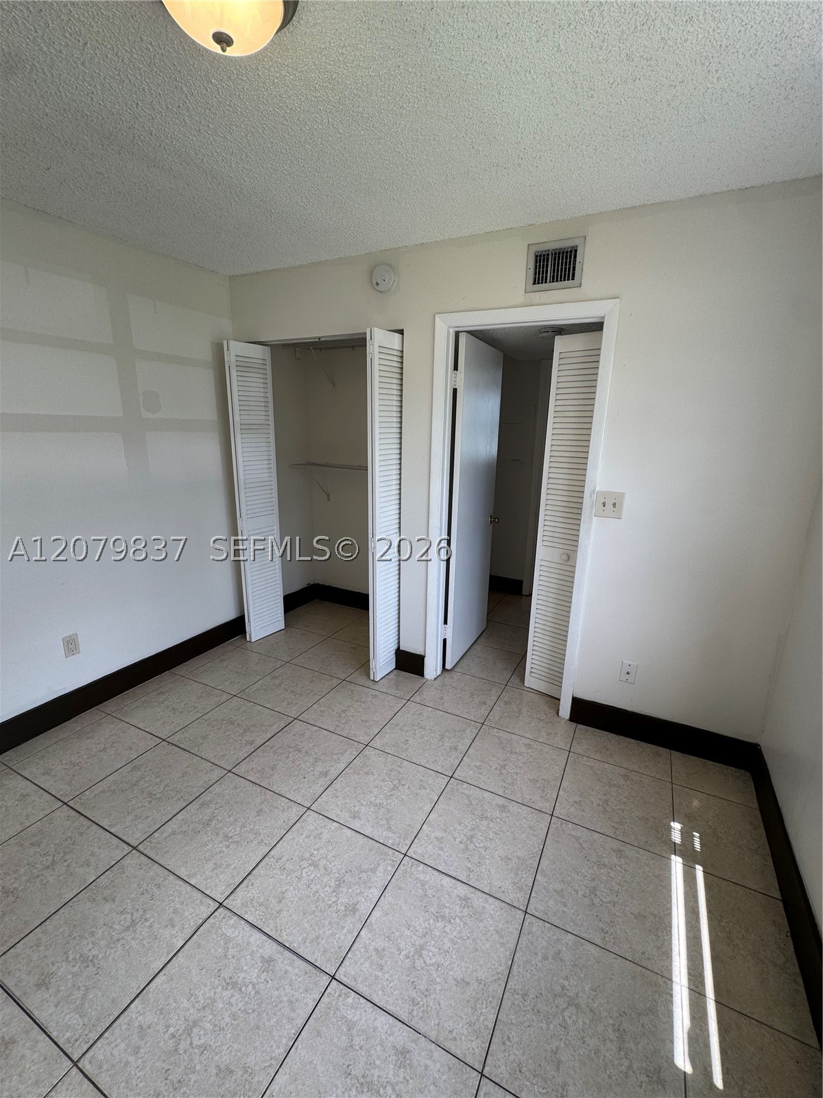 18224 Mediterranean Blvd 2-17 Property Photo 14