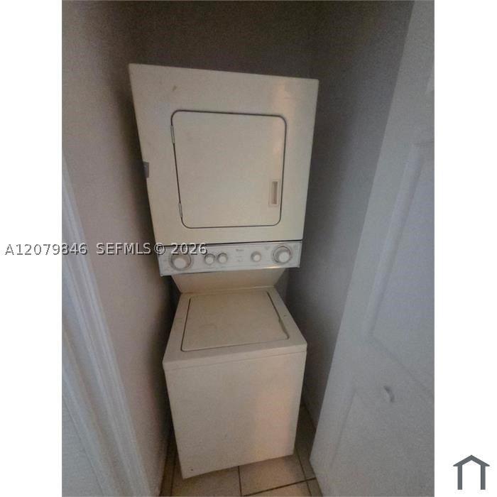 875 Sw 6th Pl 0 Property Photo 2