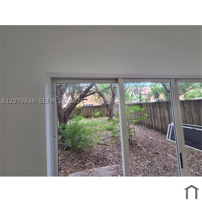 875 Sw 6th Pl 0 Property Photo 23