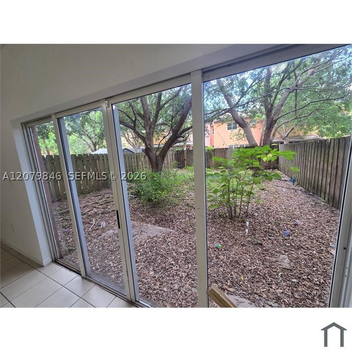 875 Sw 6th Pl 0 Property Photo 25