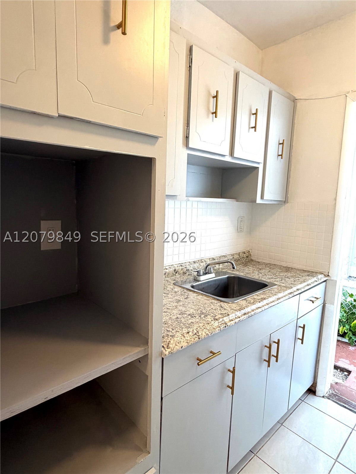 7720 Harding Ave 2 Property Photo 11