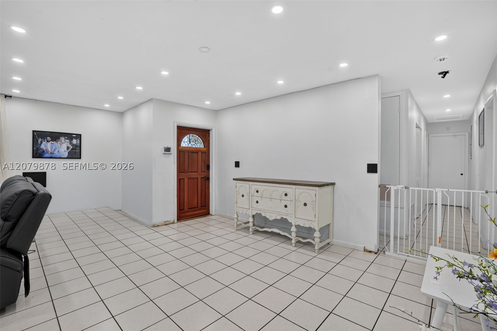 18569 Sw 89th Pl Property Photo 6