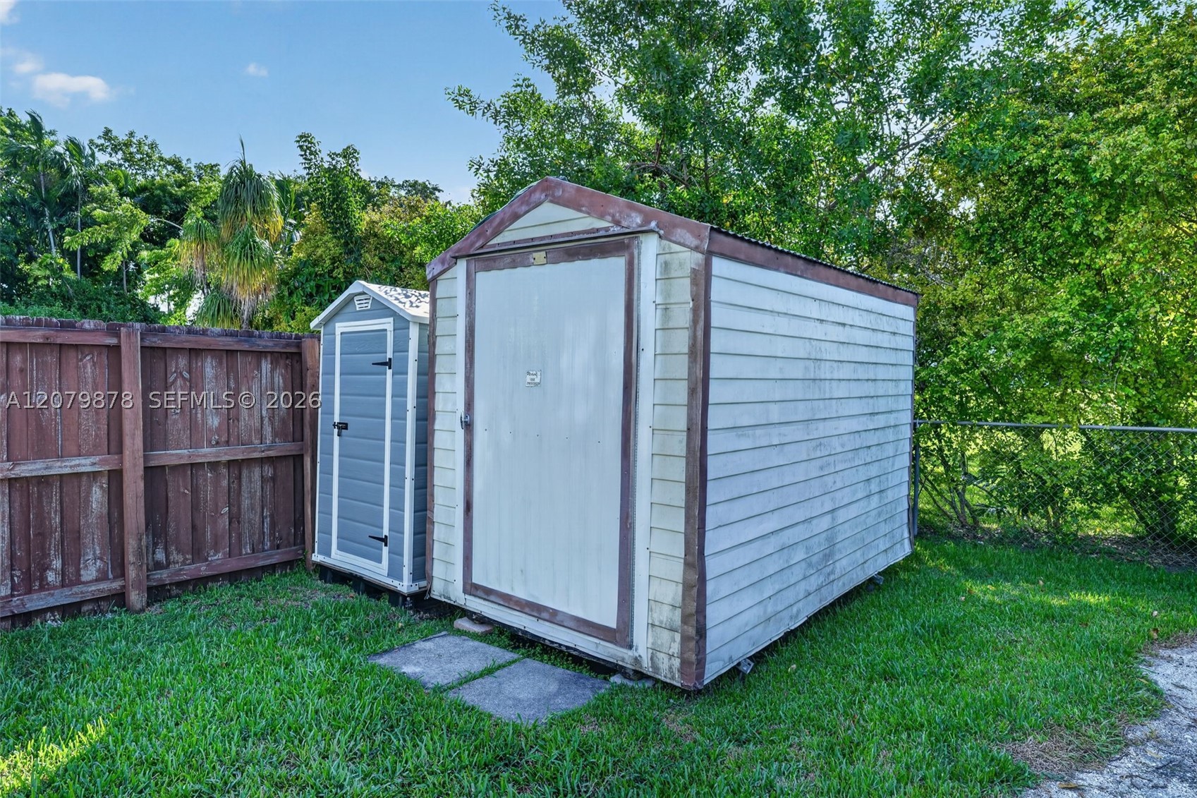 18569 Sw 89th Pl Property Photo 33
