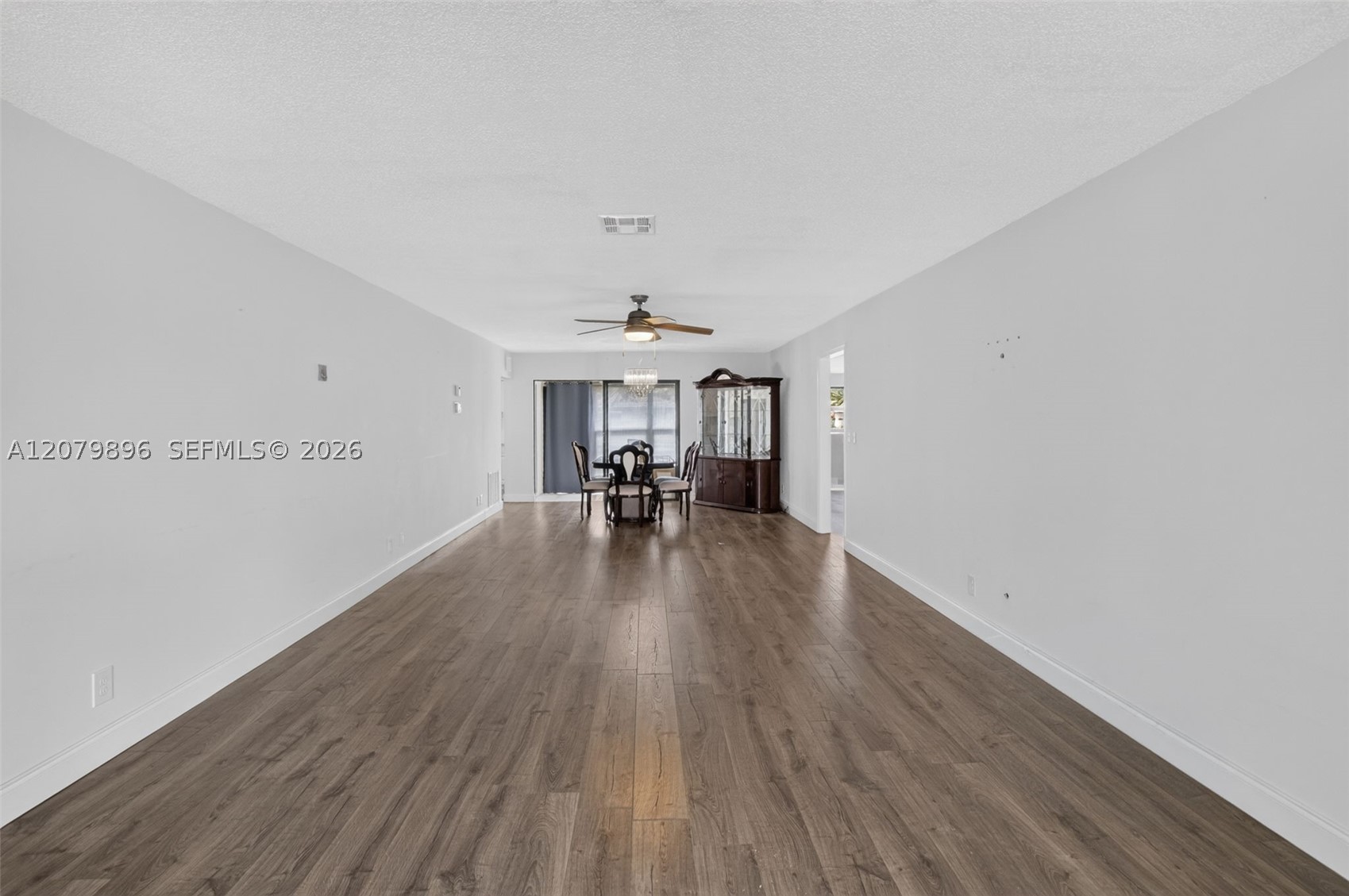 10086 Eaglewood Rd B Property Photo 7