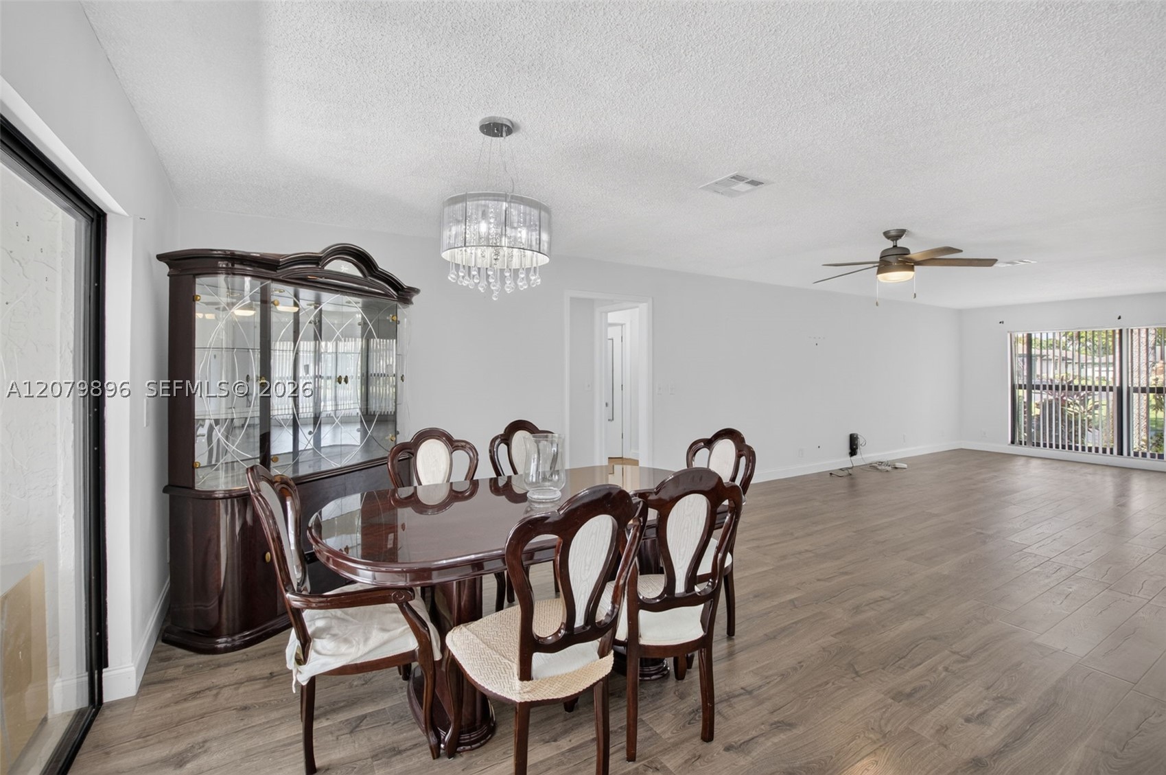 10086 Eaglewood Rd B Property Photo 12