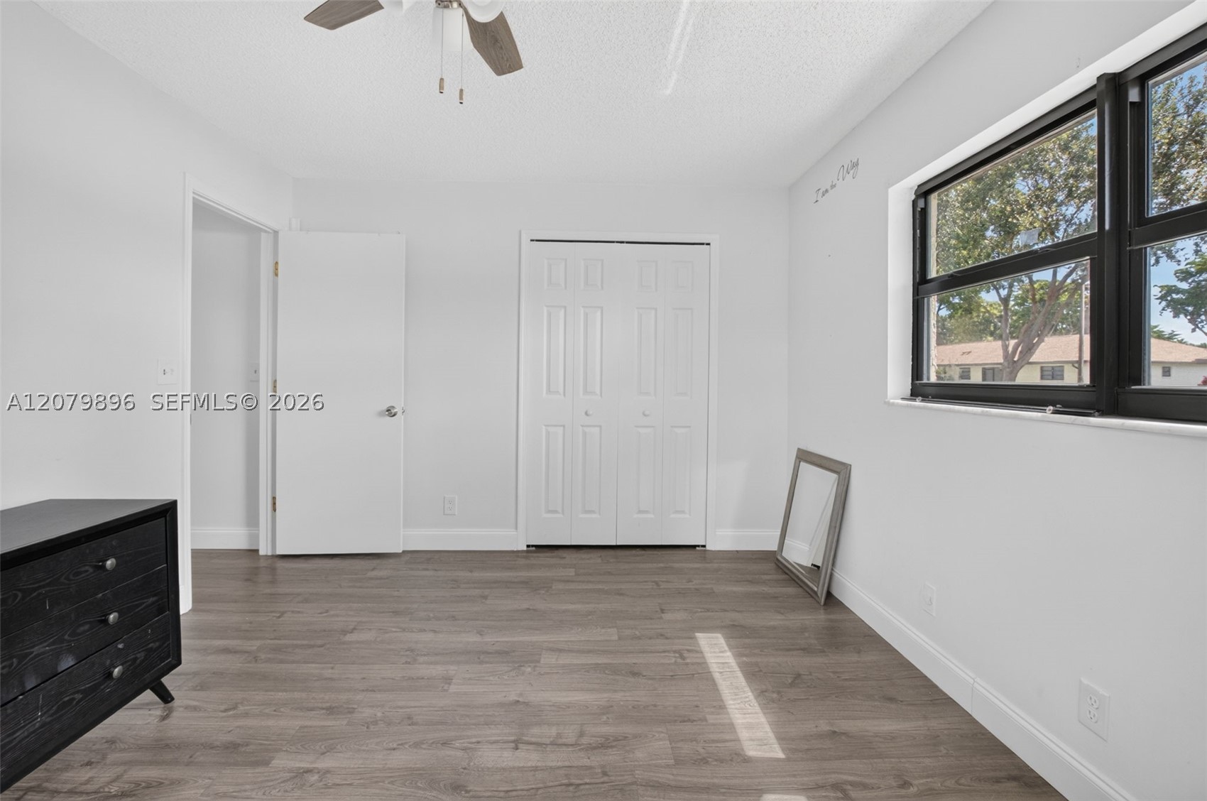 10086 Eaglewood Rd B Property Photo 22