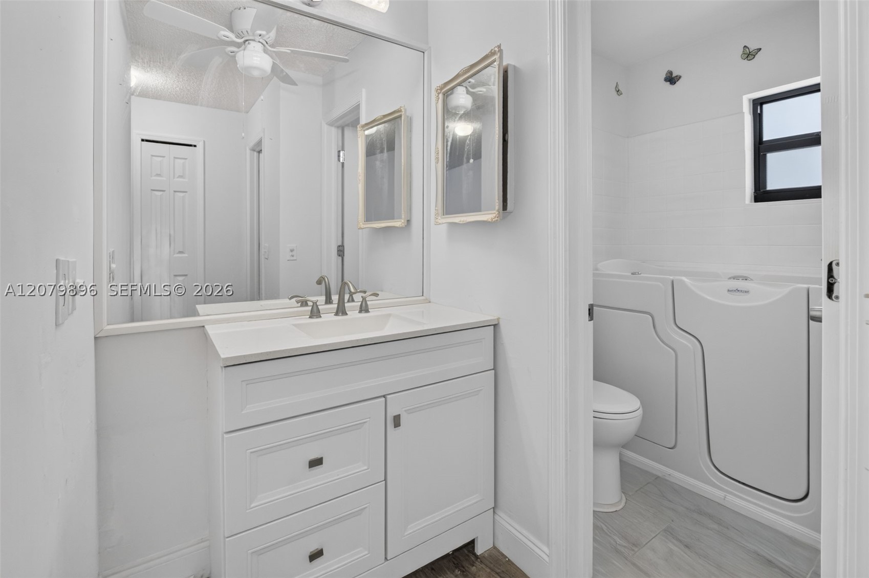 10086 Eaglewood Rd B Property Photo 27
