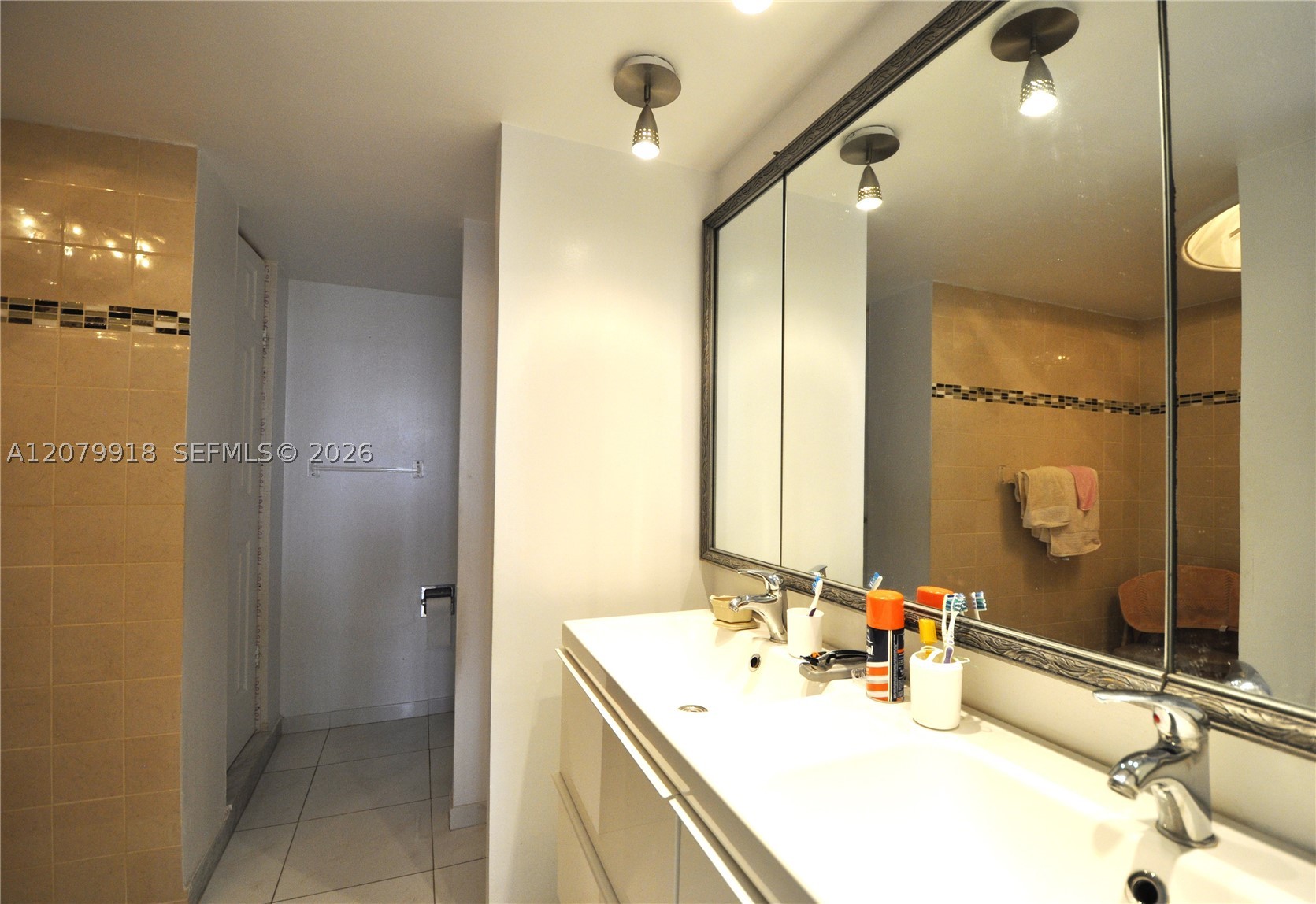 1865 S Ocean Dr 9i Property Photo 9