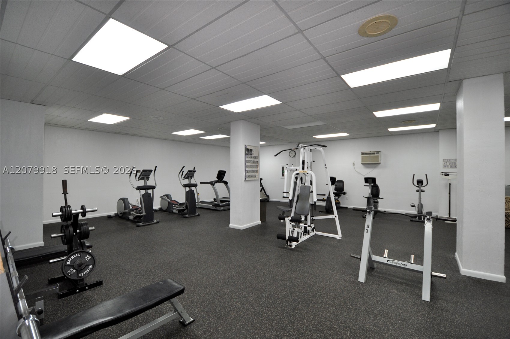 1865 S Ocean Dr 9i Property Photo 17