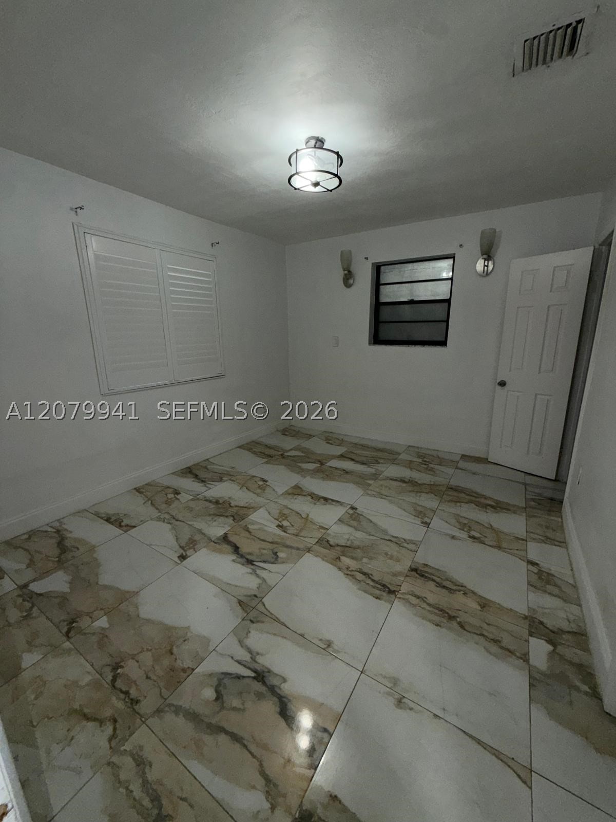 3151 Sw 37th Ave Property Photo 14