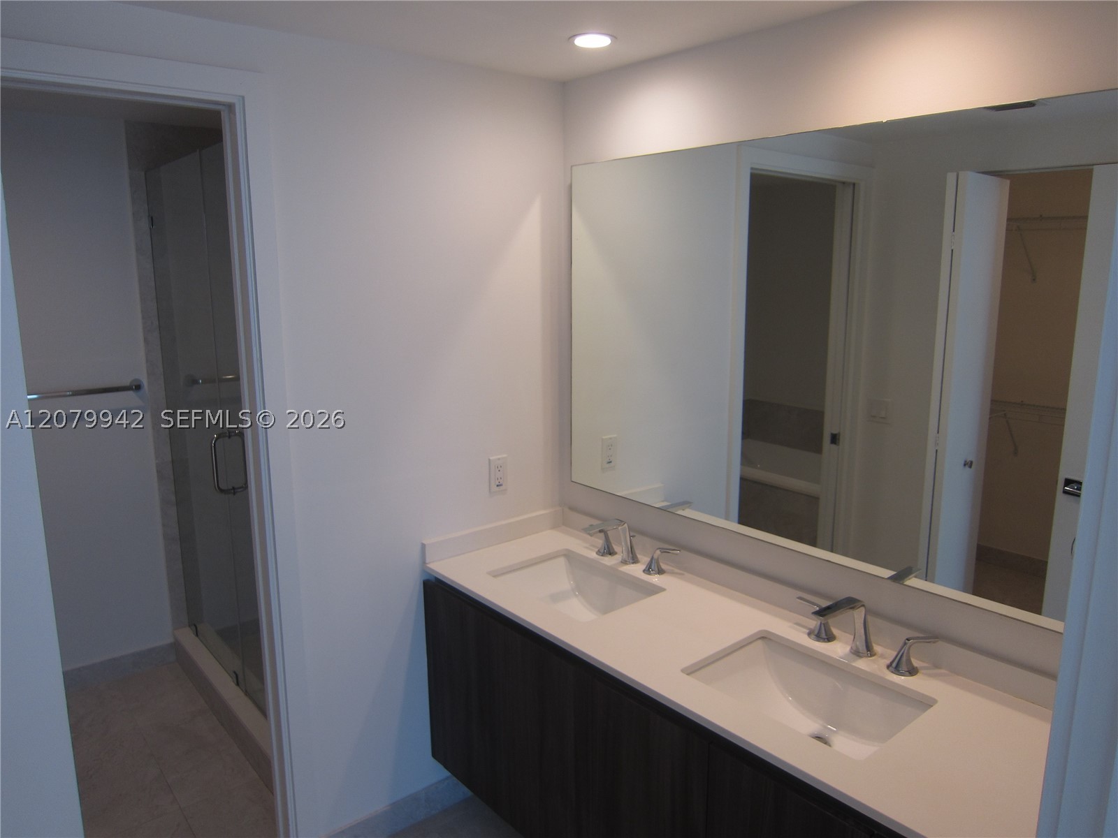 488 Ne 18th St 3404 Property Photo 15