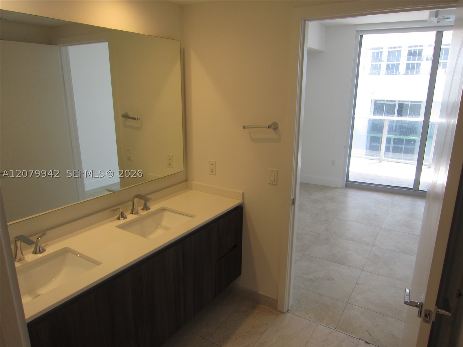 488 Ne 18th St 3404 Property Photo 18
