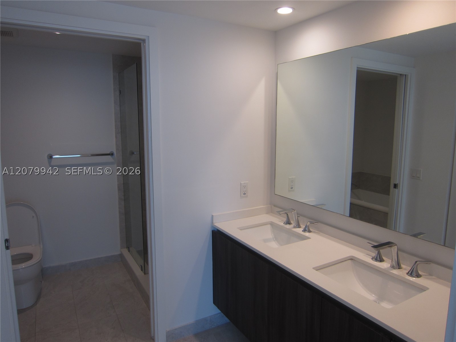 488 Ne 18th St 3404 Property Photo 19