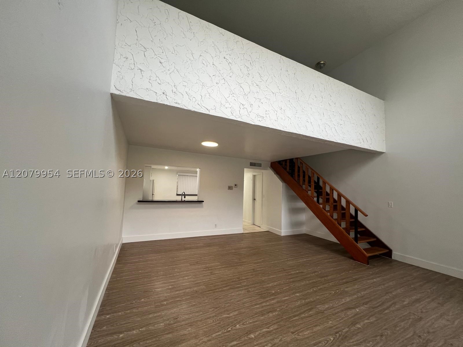 18051 NW 68th Ave L101 Property Photo 1
