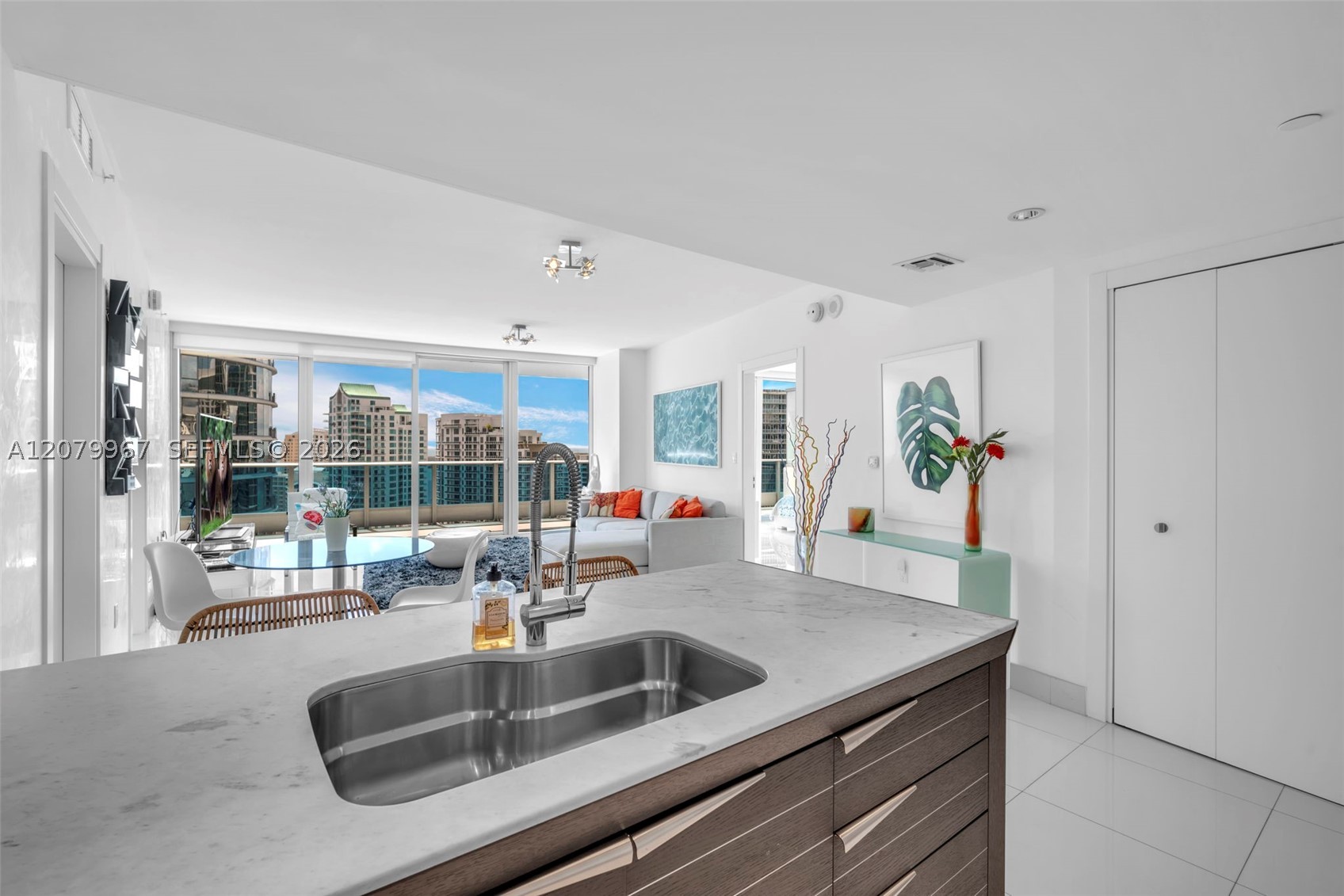 200 Biscayne Boulevard Way 3703 Property Photo 14