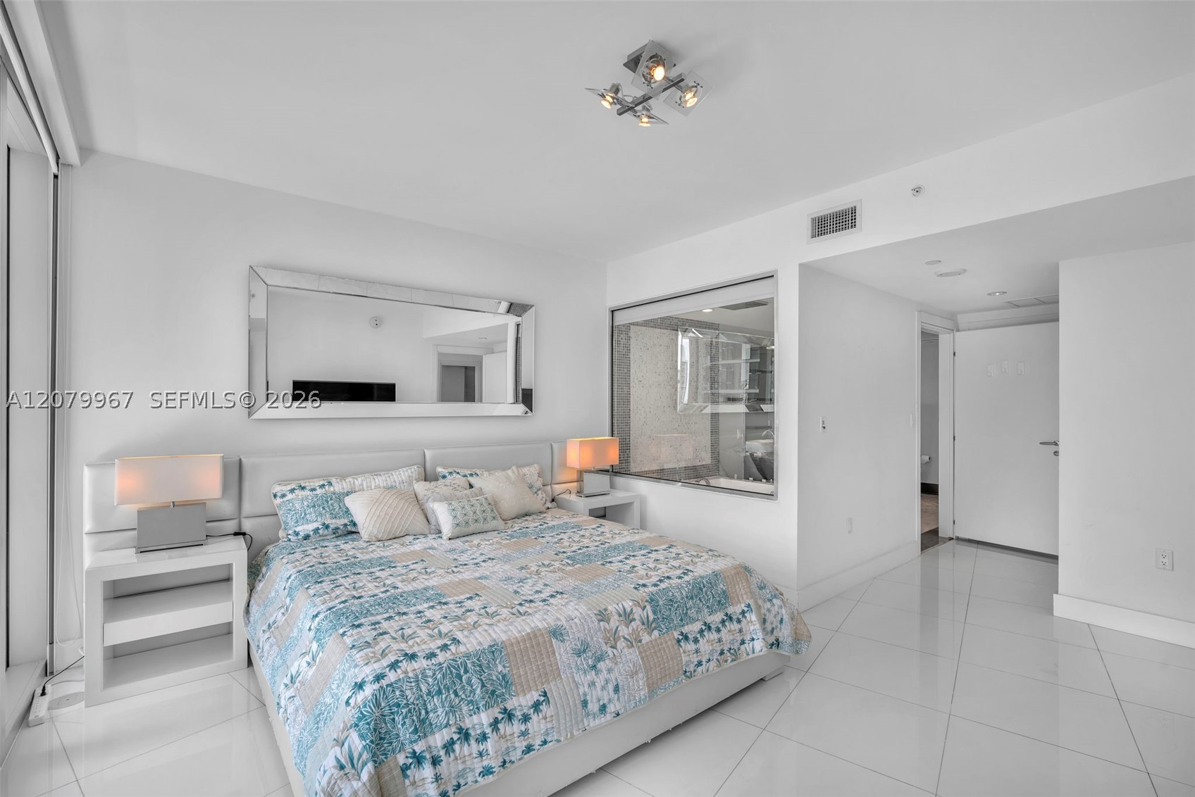 200 Biscayne Boulevard Way 3703 Property Photo 23