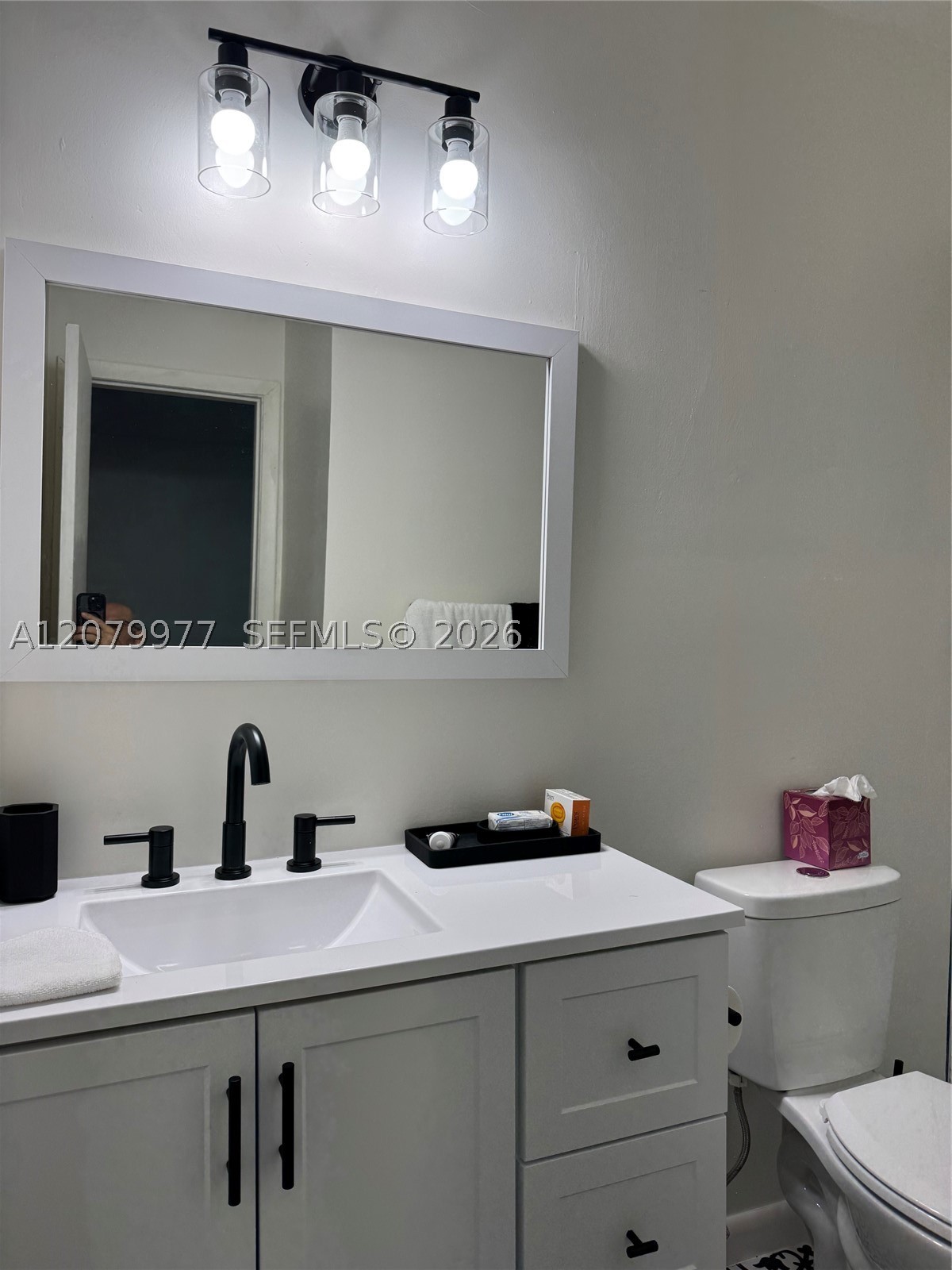 5639 Lincoln St 3 Property Photo 7