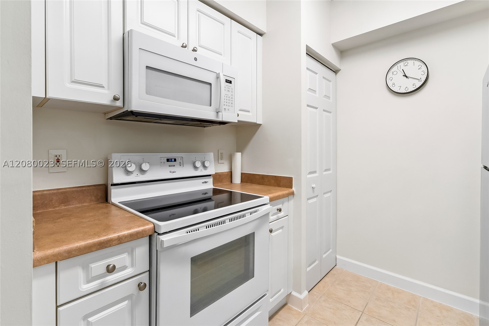 17150 N Bay Rd 2301 Property Photo 3