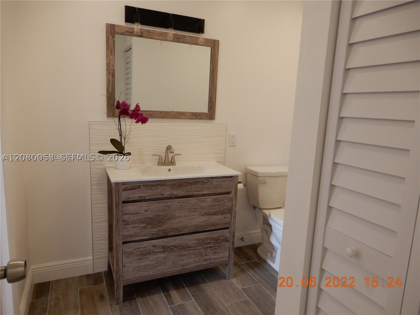 7175 Nw 179th St 307 Property Photo 19