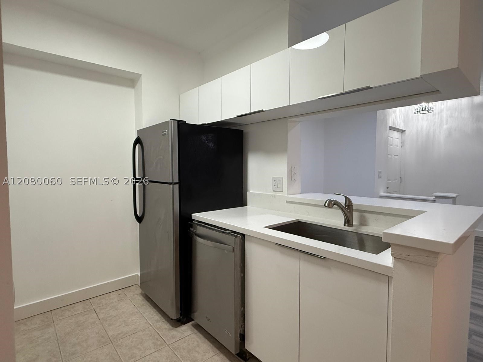 17150 N Bay Rd 2201 Property Photo 4