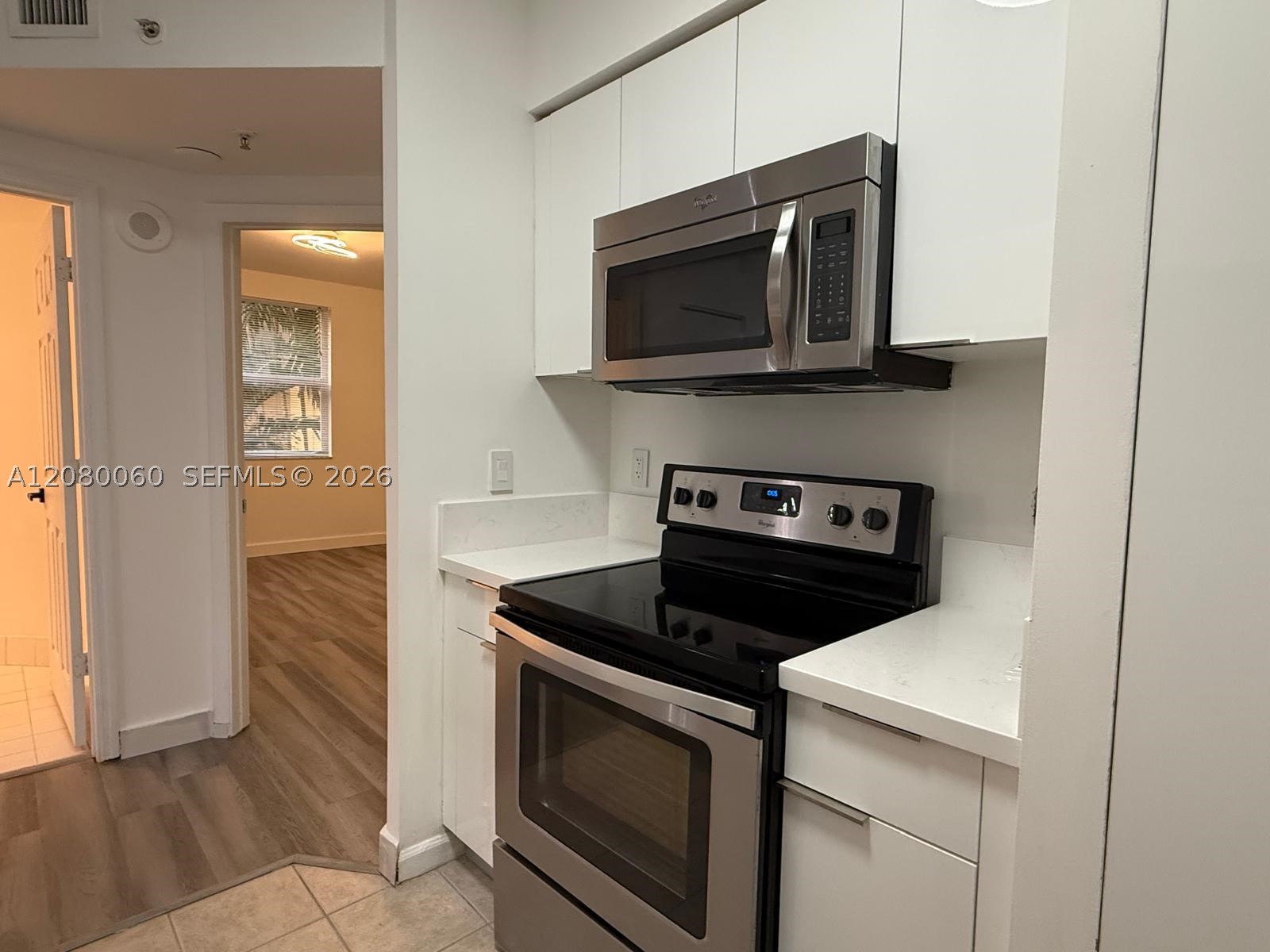 17150 N Bay Rd 2201 Property Photo 6