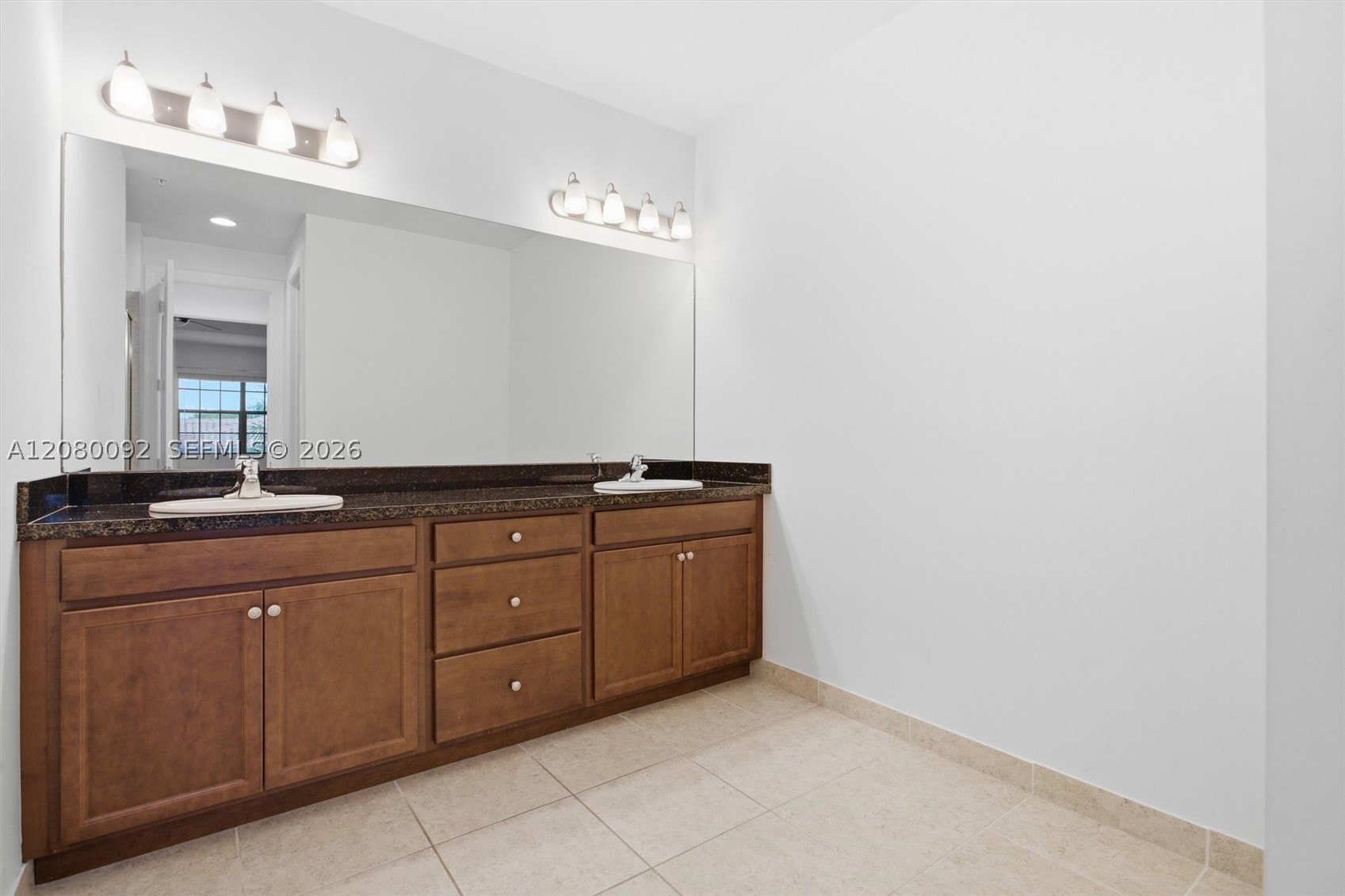 11621 Sw 13th Ct Property Photo 23