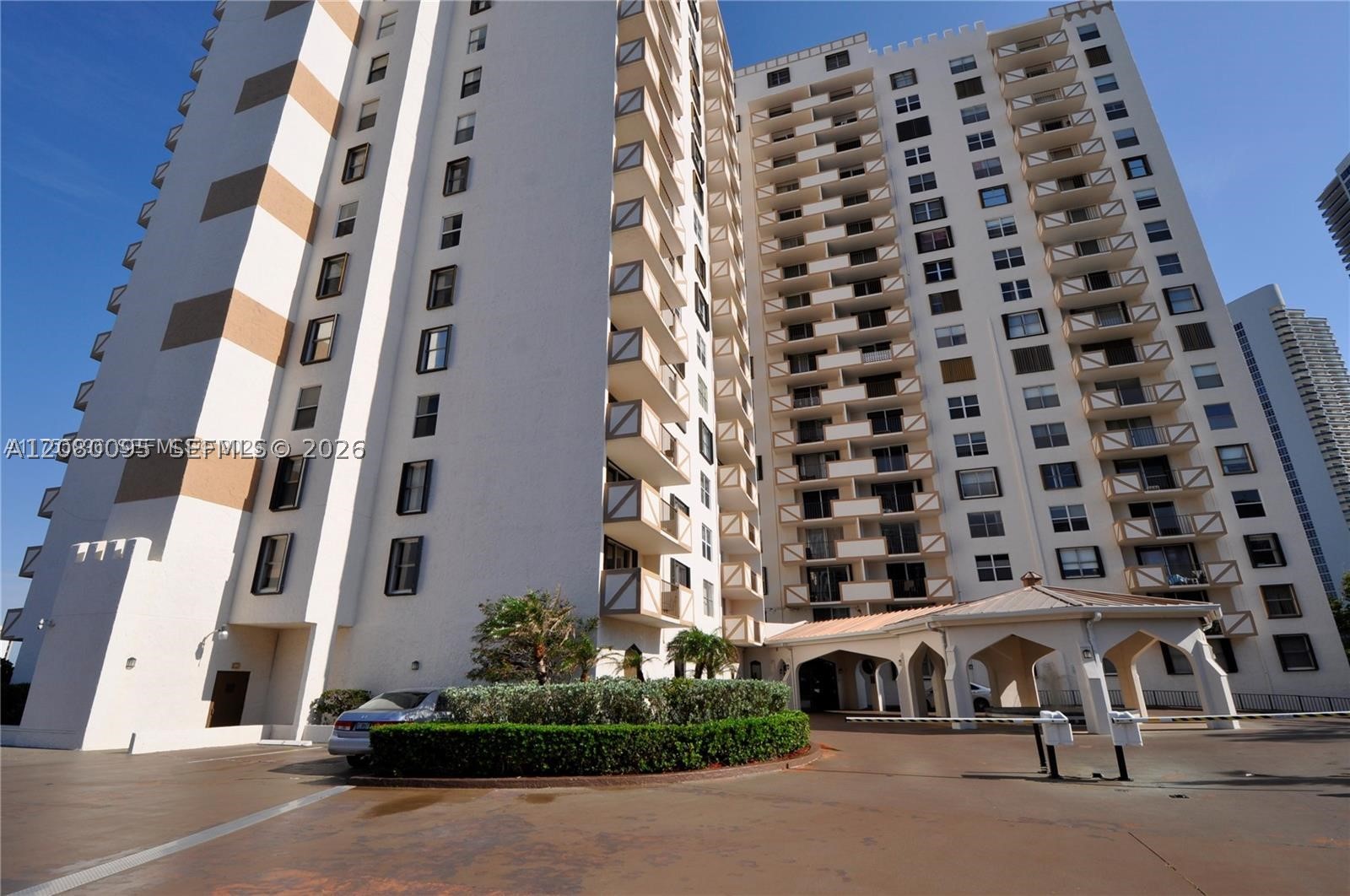 1865 S Ocean Dr 12E Property Photo 1