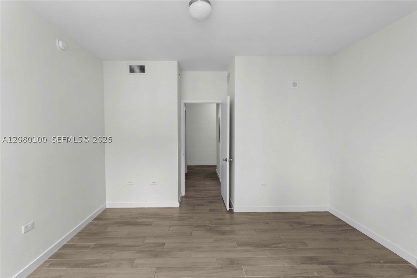 999 Sw 1st Ave 3202 Property Photo 8