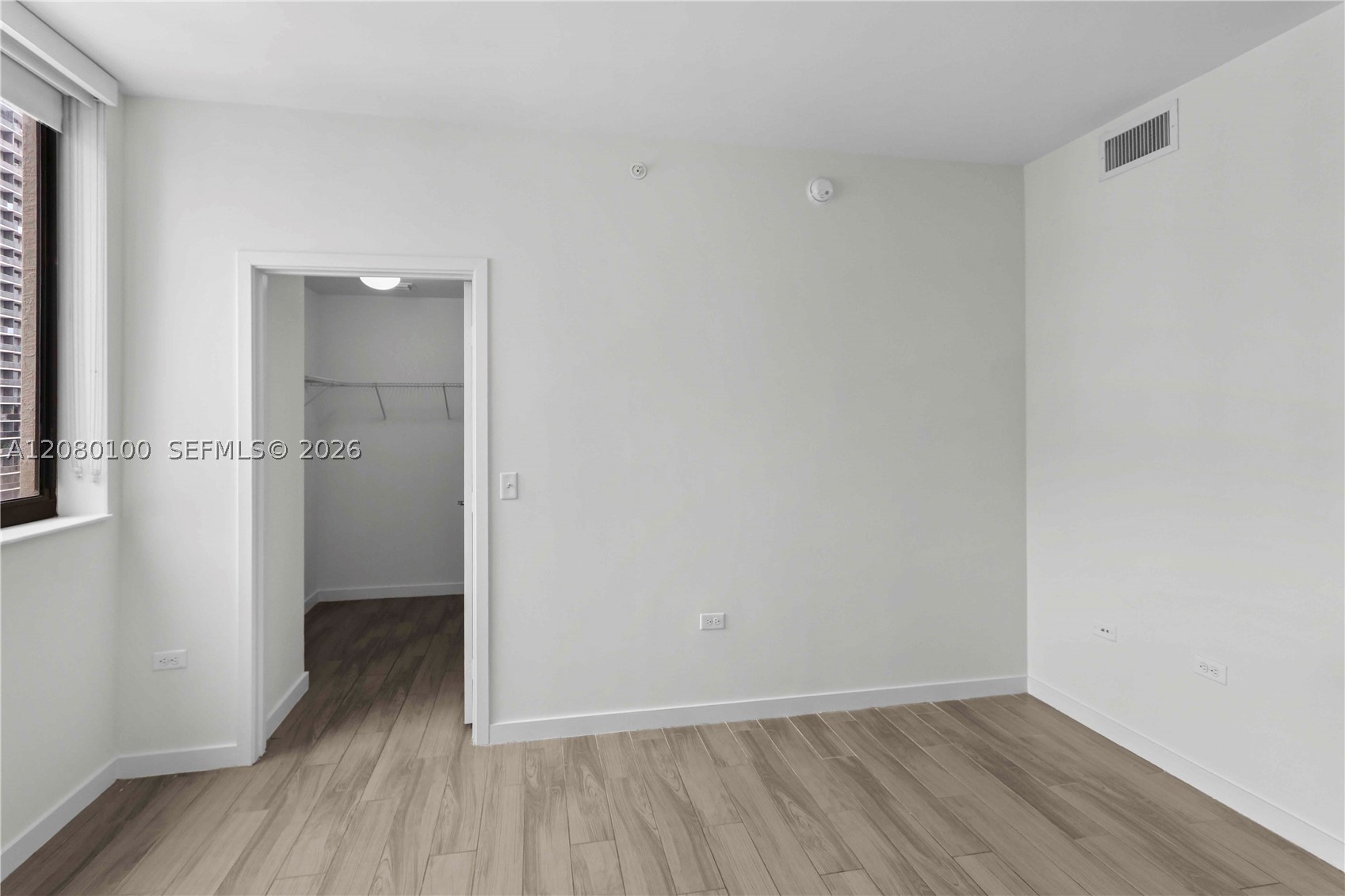 999 Sw 1st Ave 3202 Property Photo 9