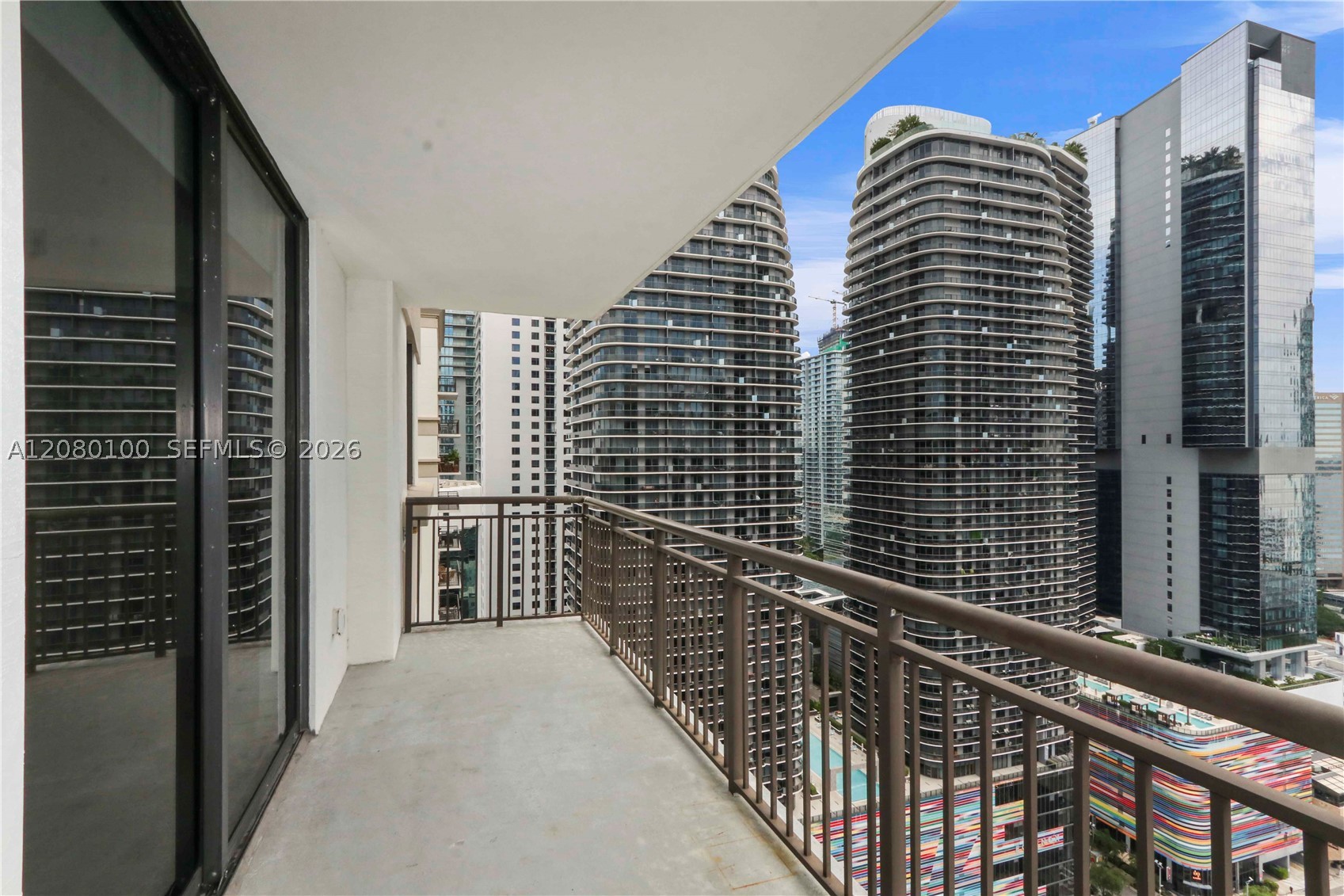 999 Sw 1st Ave 3202 Property Photo 11