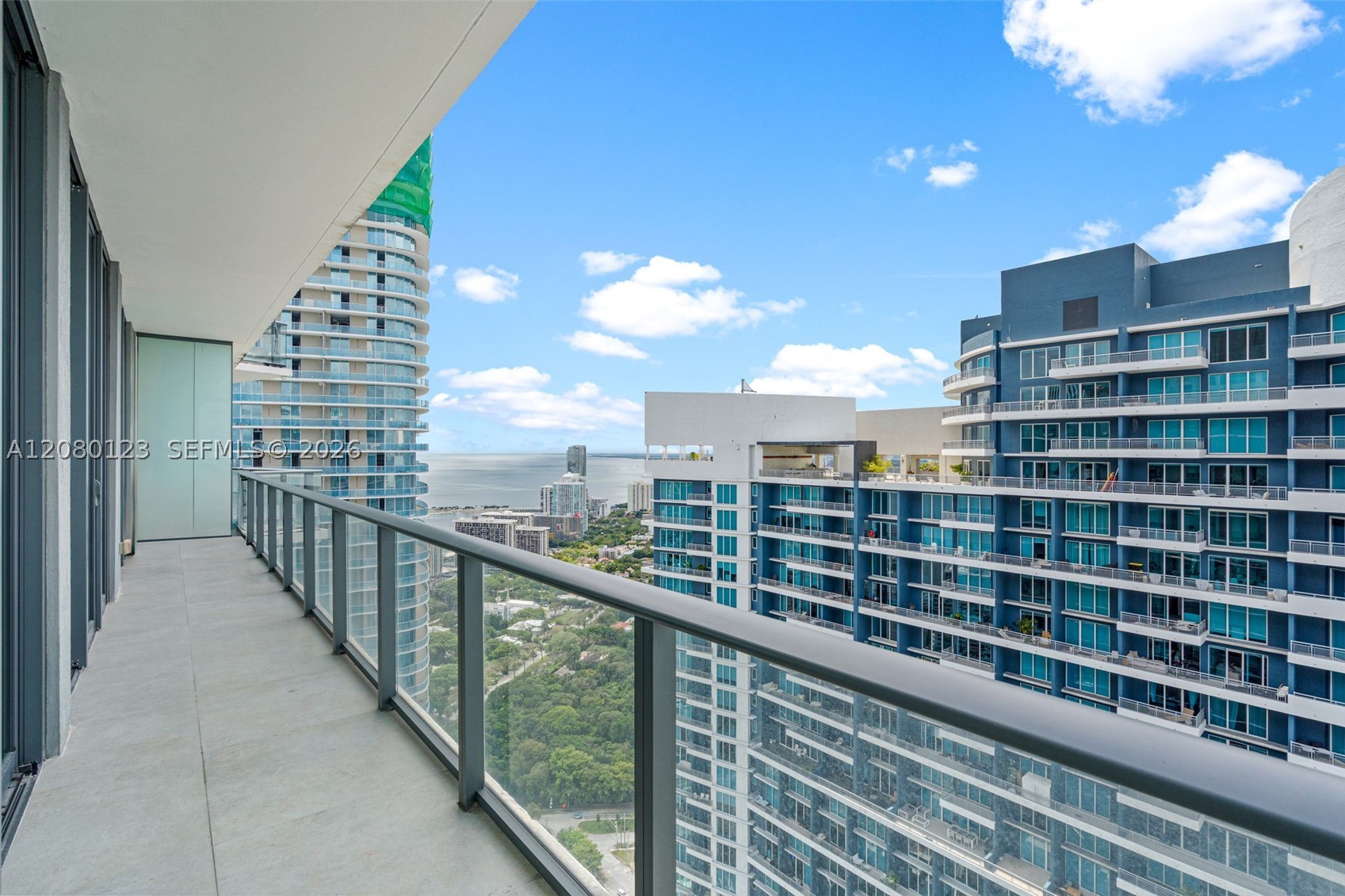 1300 S Miami Ave Ph5209 Property Photo 35