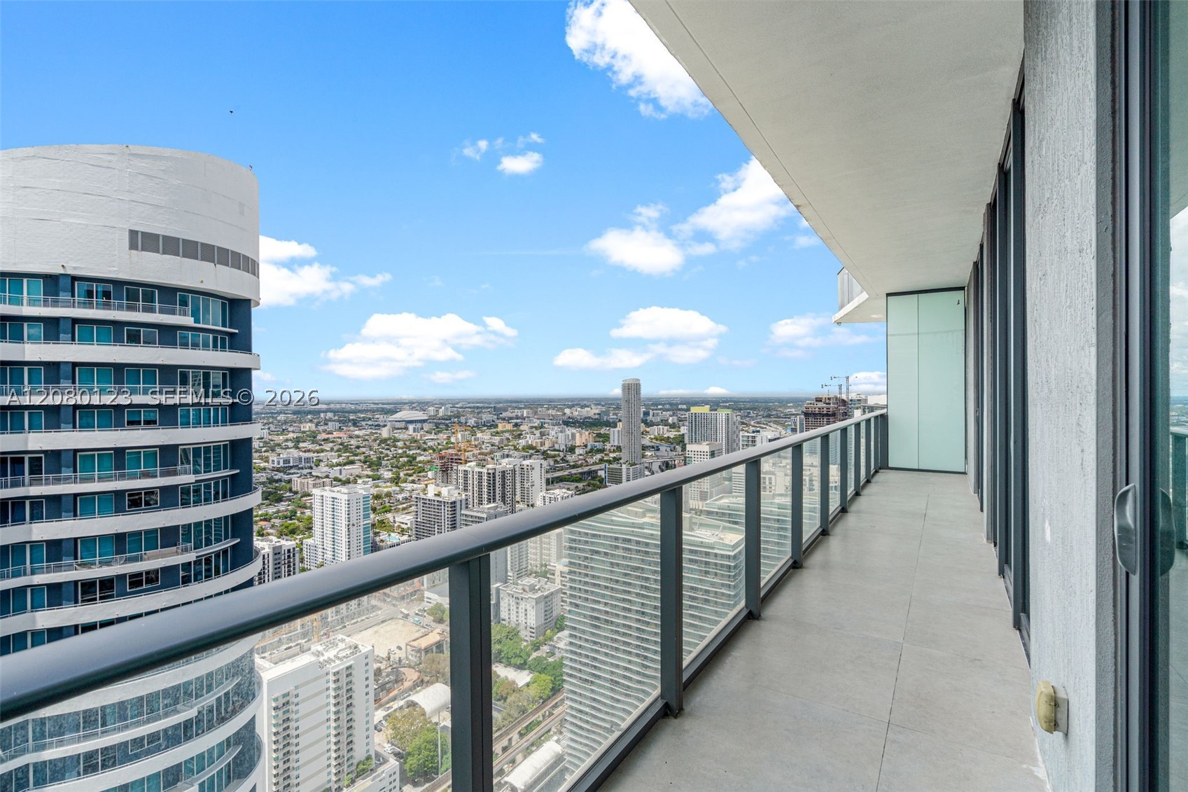 1300 S Miami Ave Ph5209 Property Photo 37