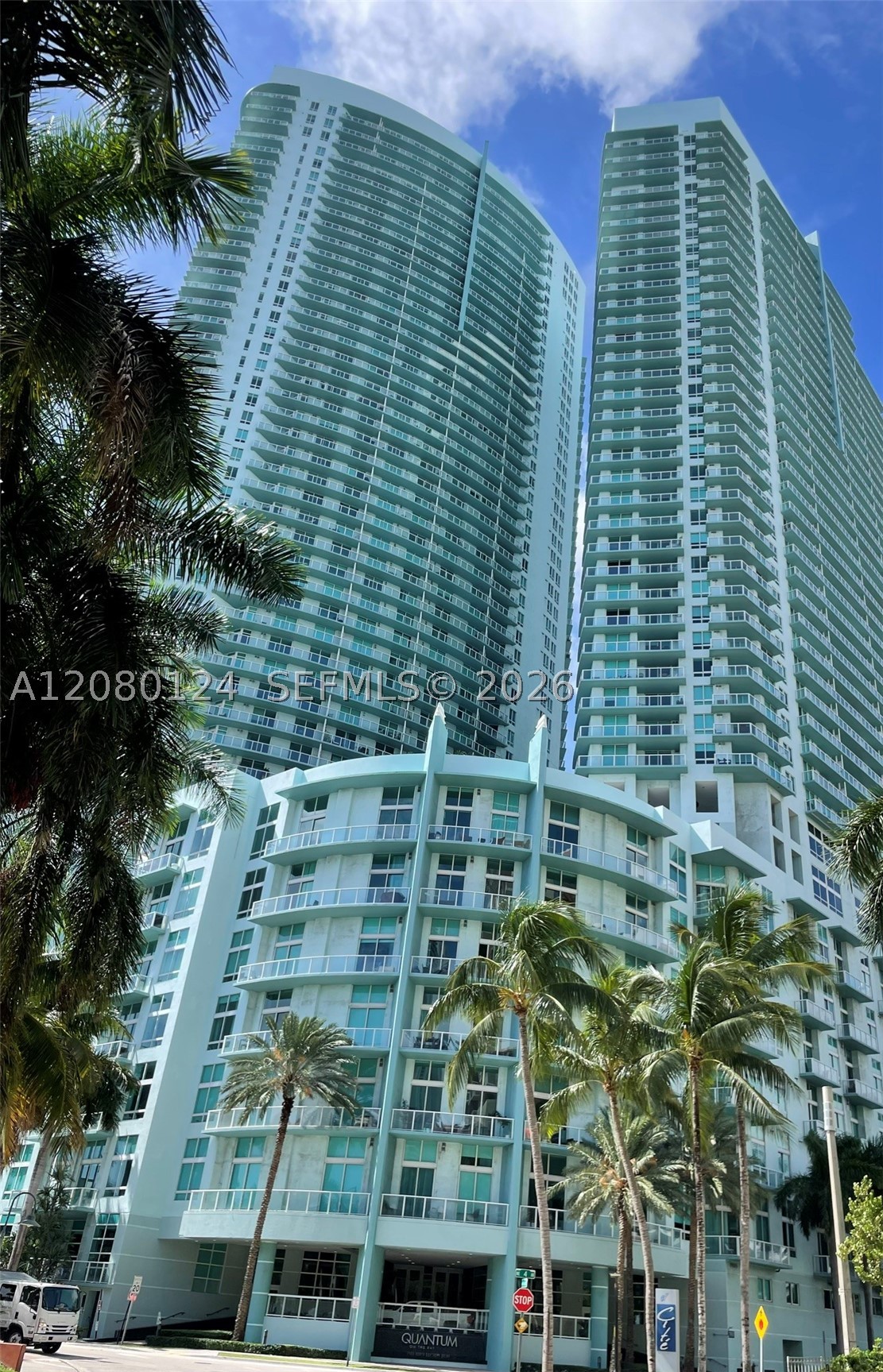 1900 N Bayshore Dr 511 Property Photo 1