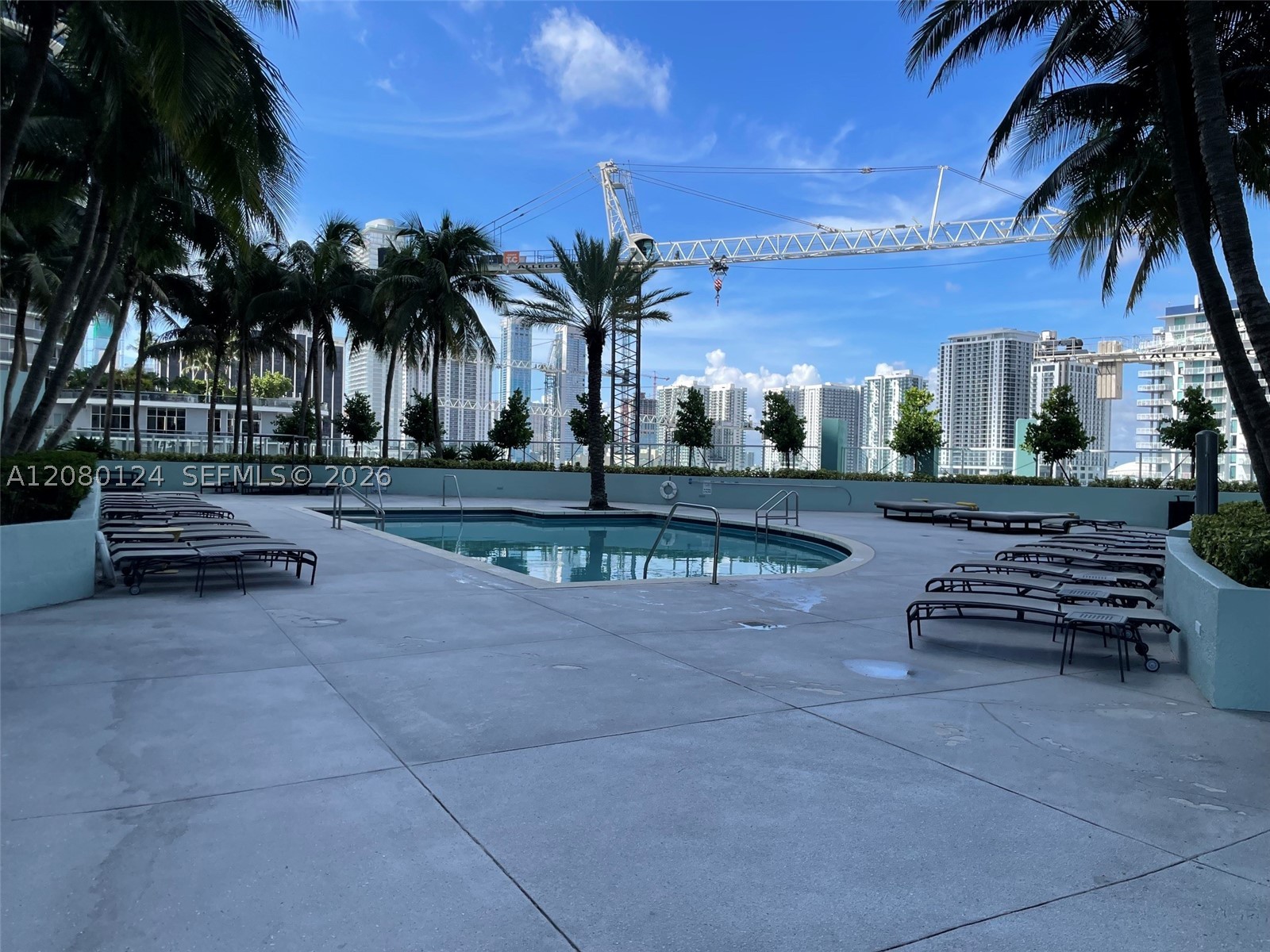 1900 N Bayshore Dr 511 Property Photo 16