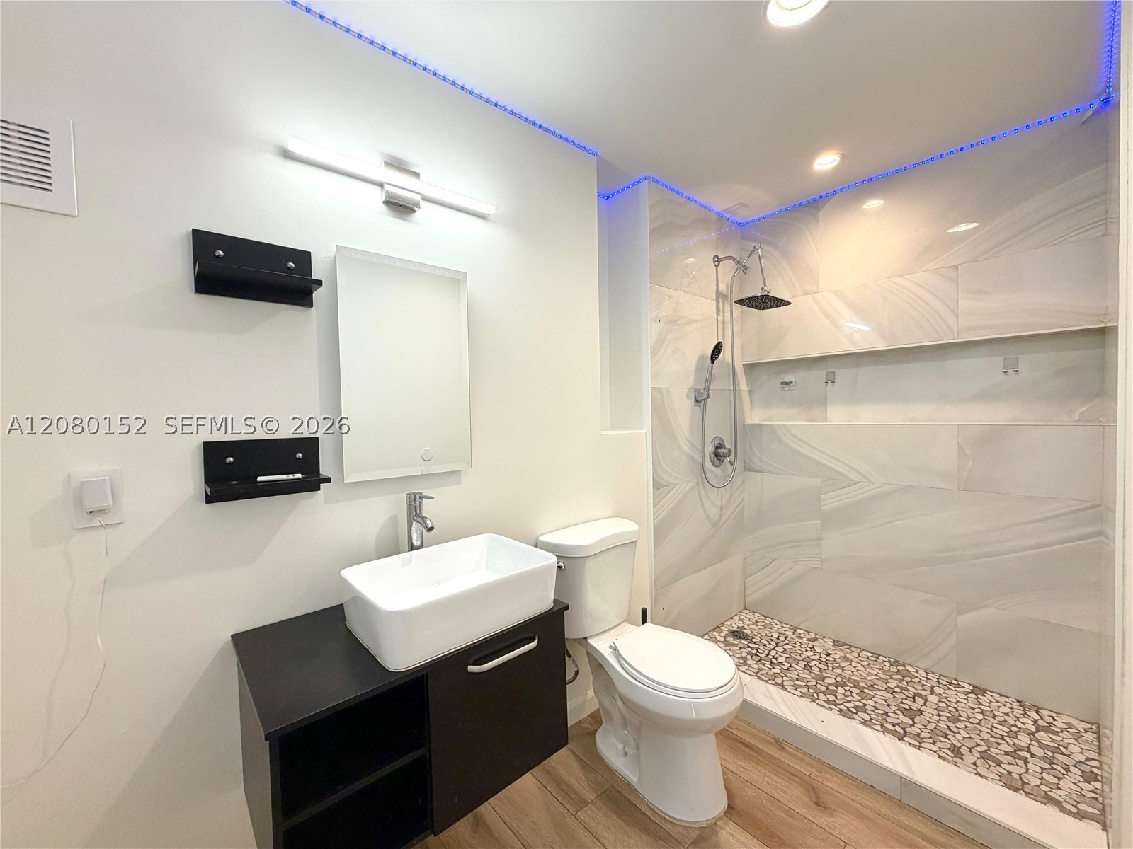 2625 Sw 67th Ave Efficiency Property Photo 4