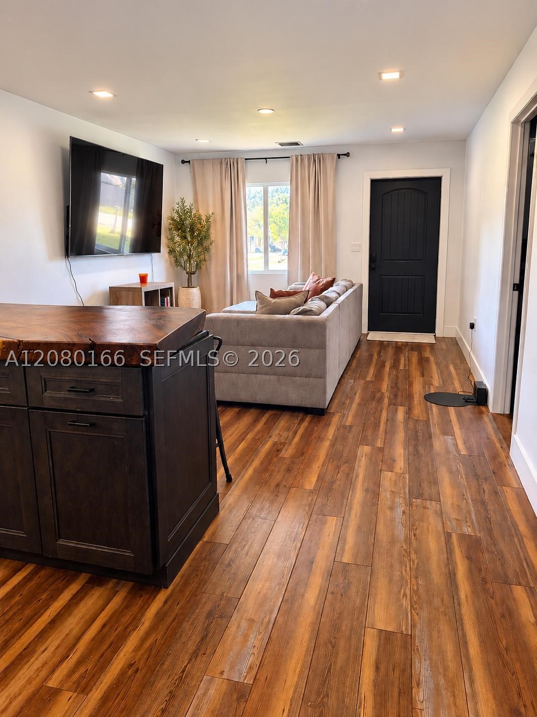 1211 Nw 18th St Property Photo 10