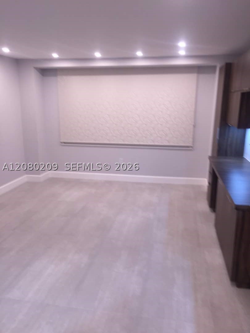 9801 Collins Ave 12q Property Photo 20