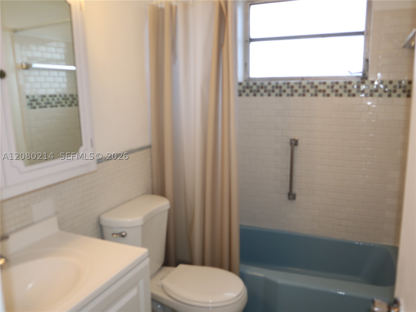 18790 Ne 18th Ave 231 Property Photo 11