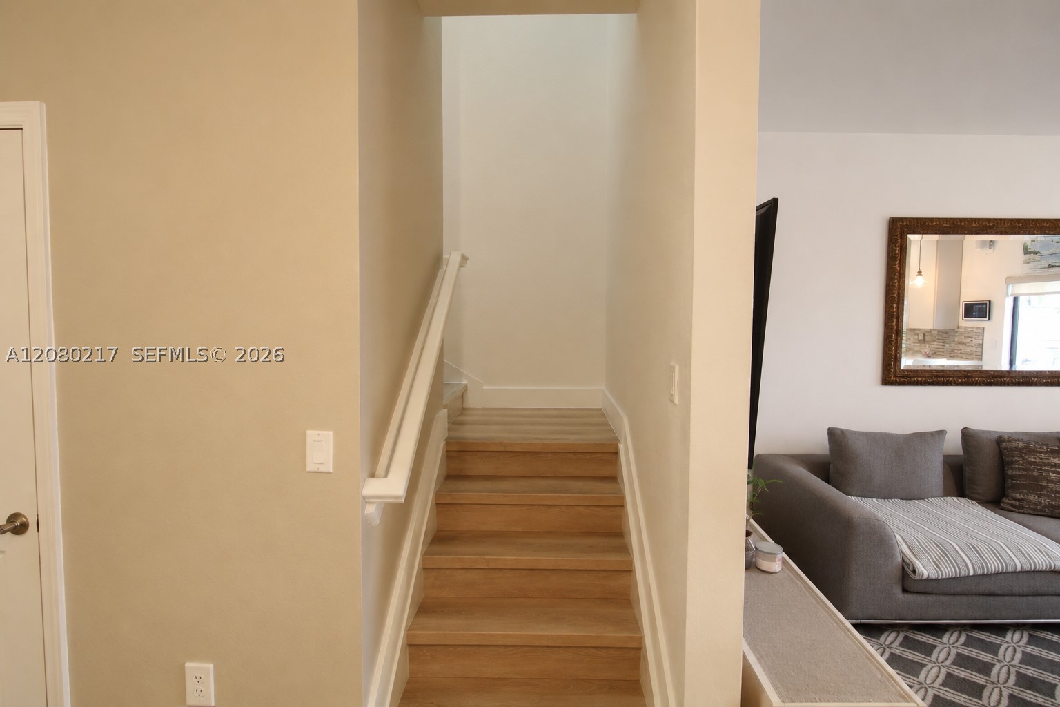 10327 Nw 89th Ter Property Photo 14