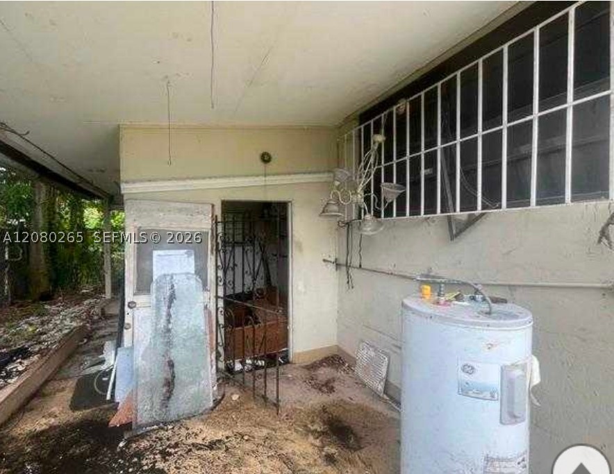3708 NW 12th Ave Property Photo 1