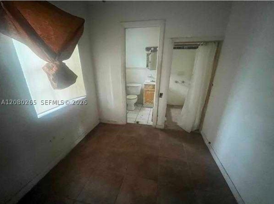 3708 Nw 12th Ave Property Photo 5