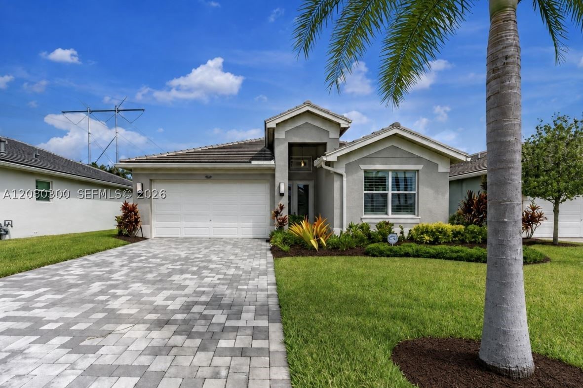 13677 Sw Oceanus Blvd Property Photo 1
