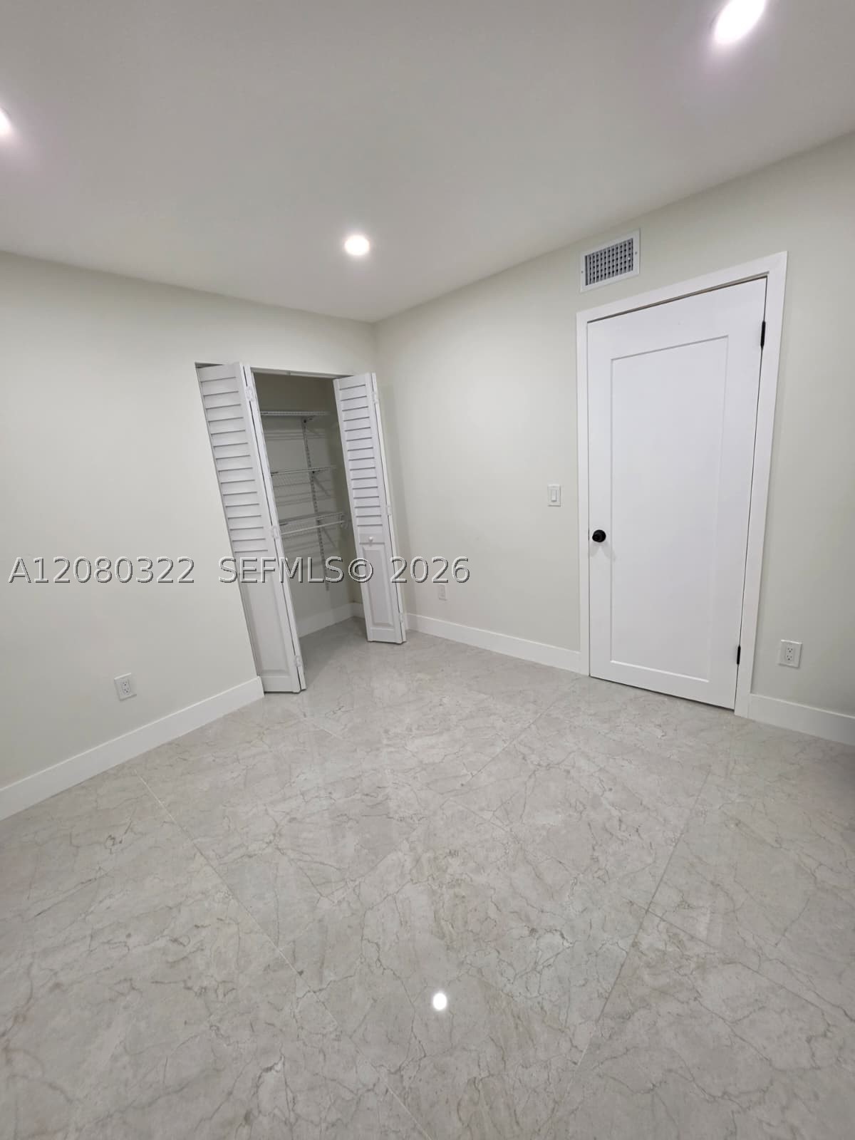1427 Towhee St Property Photo 11