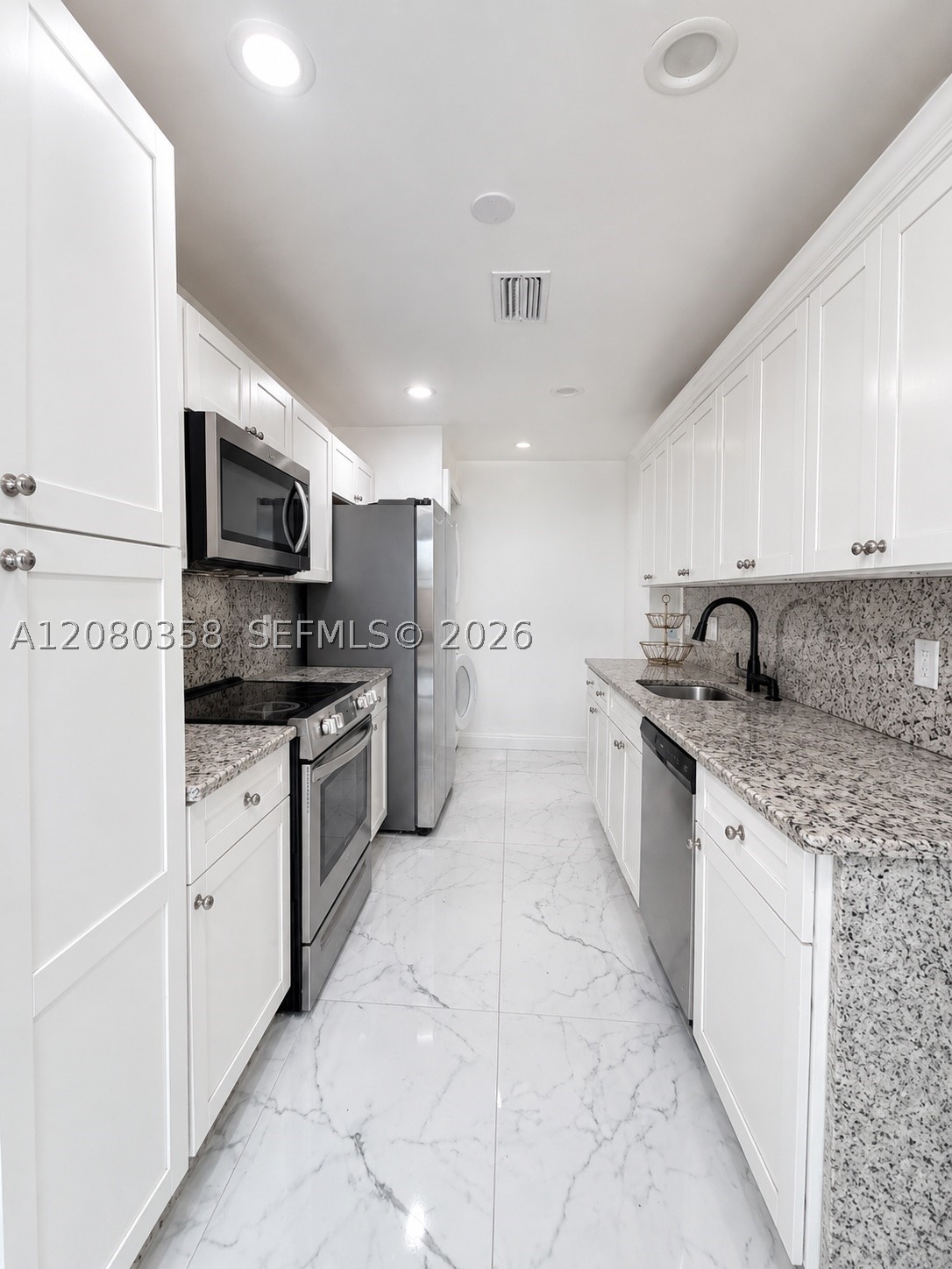 21866 Cypress Cir 31c Property Photo 6
