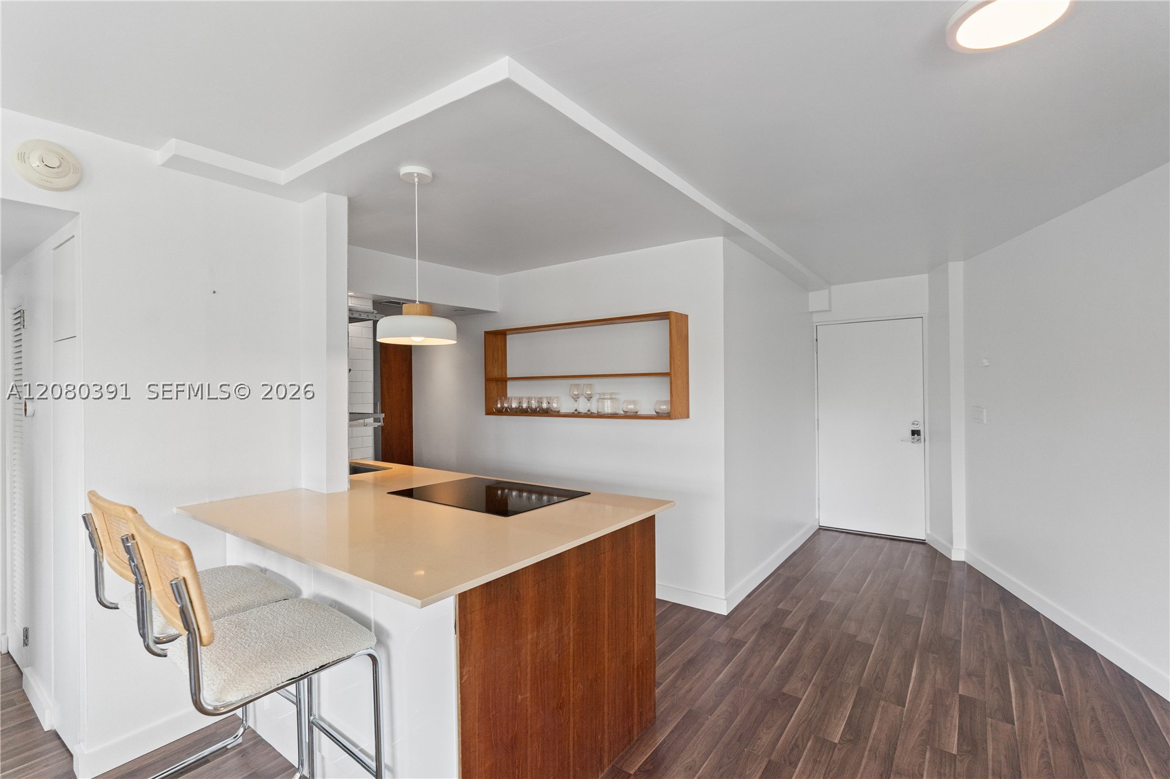 1881 Washington Ave 4g Property Photo 23