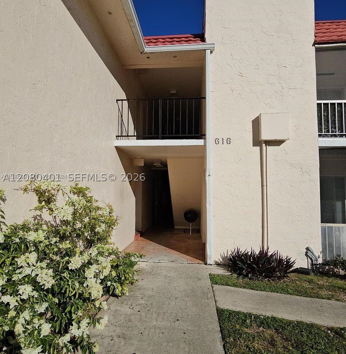 616 Nw 13th St 17 Property Photo 19