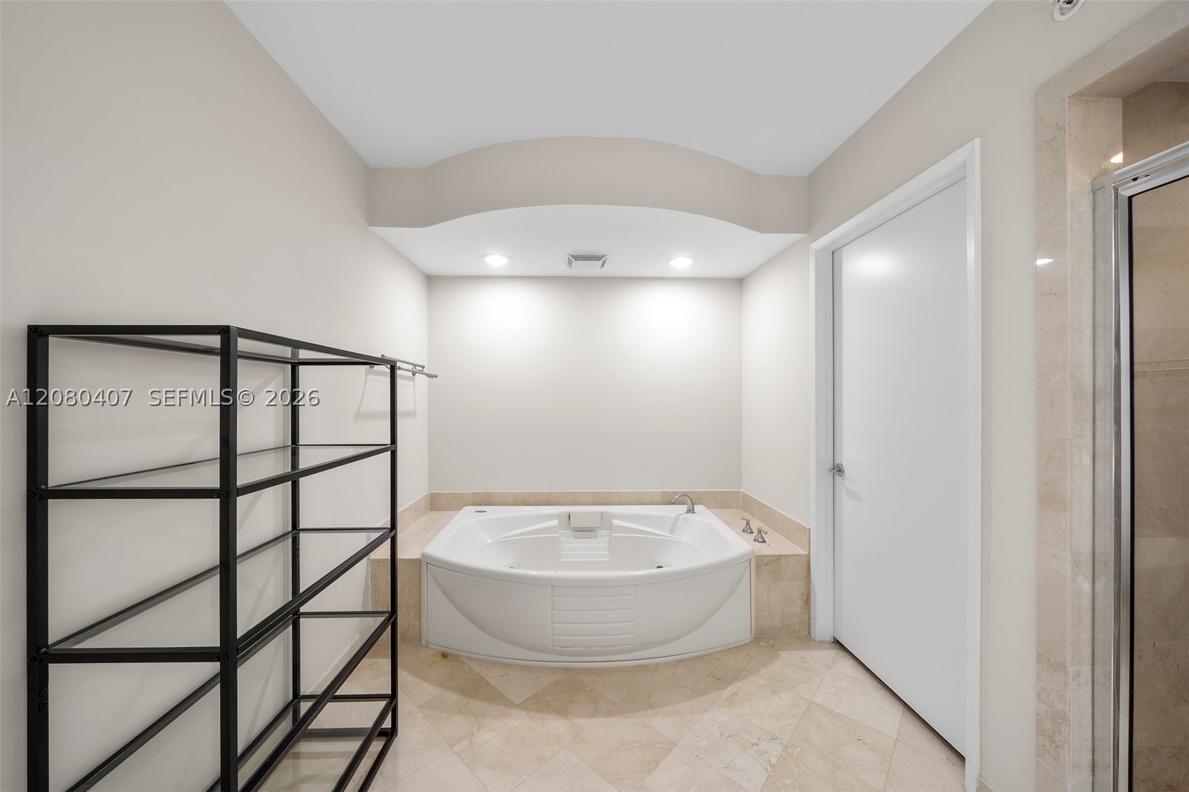 765 Crandon Blvd 507 Property Photo 18